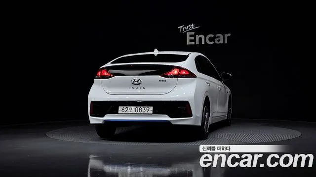 Hyundai Ioniq 2016 — фото 4