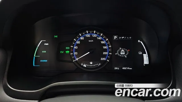 Hyundai Ioniq 2016 — фото 8