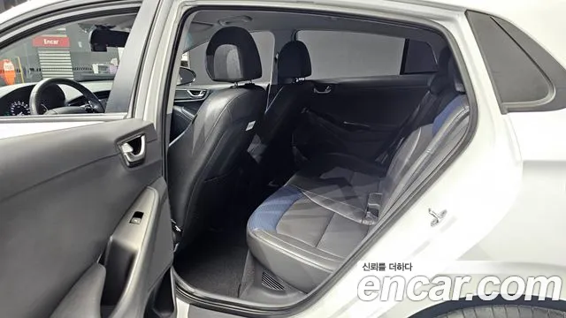 Hyundai Ioniq 2016 — фото 13