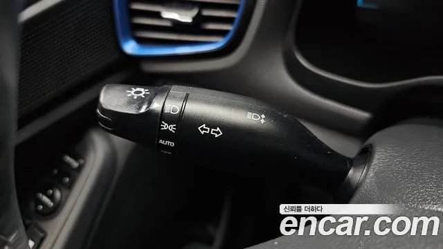 Hyundai Ioniq 2016 — фото 19