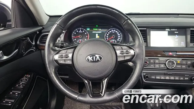 Kia K7 2018 — фото 14