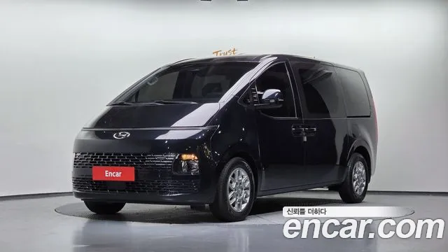 Hyundai Staria 2022 — фото 1