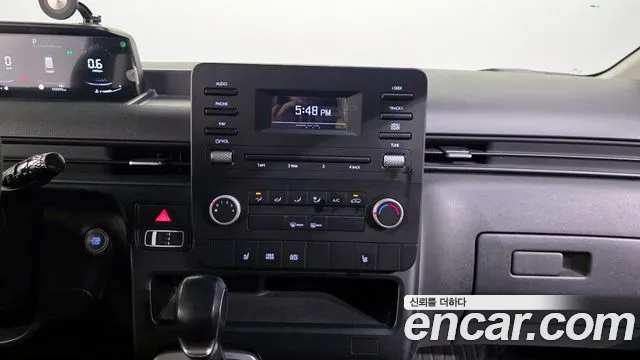 Hyundai Staria 2022 — фото 14