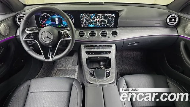Mercedes-Benz E-Class 2023 — фото 7