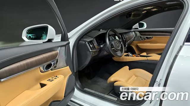Volvo S90 2022 — фото 11