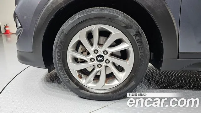 Hyundai Tucson 2017 — фото 5