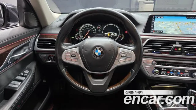 BMW 7-Series 2016 — фото 13
