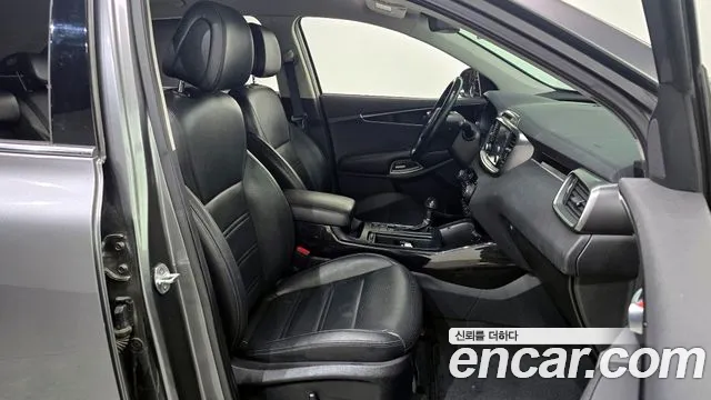 Kia Sorento 2015 — фото 12
