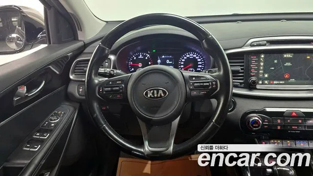 Kia Sorento 2015 — фото 14
