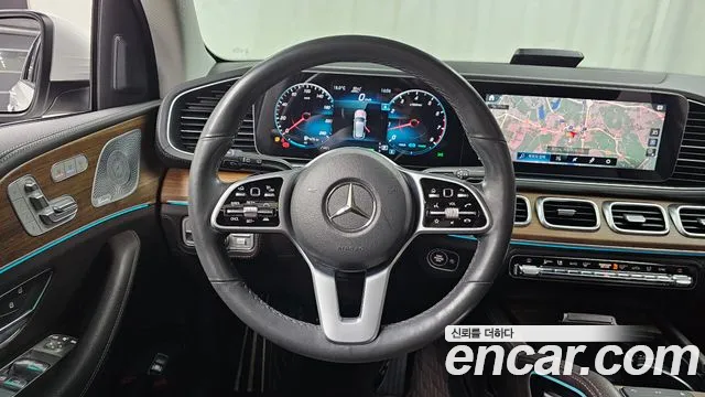 Mercedes-Benz GLE-Class 2020 — фото 13