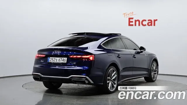 Audi A5 2021 — фото 1