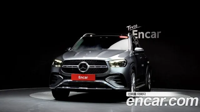 Mercedes-Benz GLE-Class 2023 — фото 2