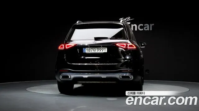 Mercedes-Benz GLE-Class 2021 — фото 4