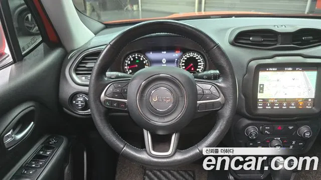 Jeep Renegade 2019 — фото 14
