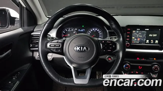 Kia Stonic 2019 — фото 13