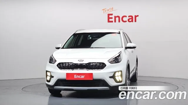 Kia Niro 2020 — фото 3