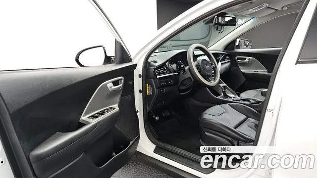 Kia Niro 2020 — фото 11