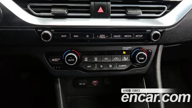 Kia Niro 2020 — фото 15