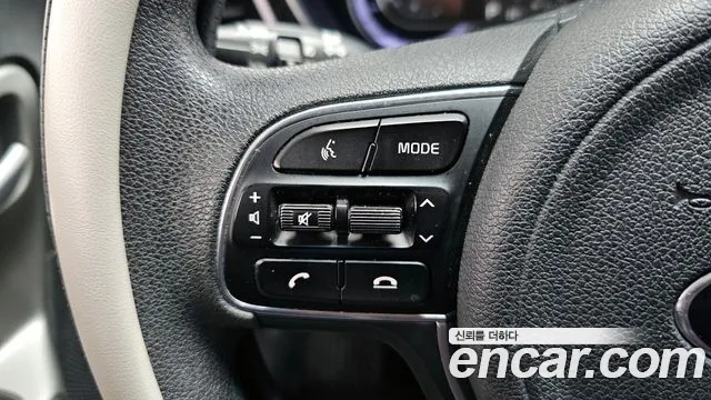 Kia Niro 2020 — фото 20