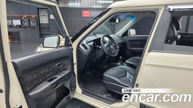 Kia Soul 2012 — фото 10