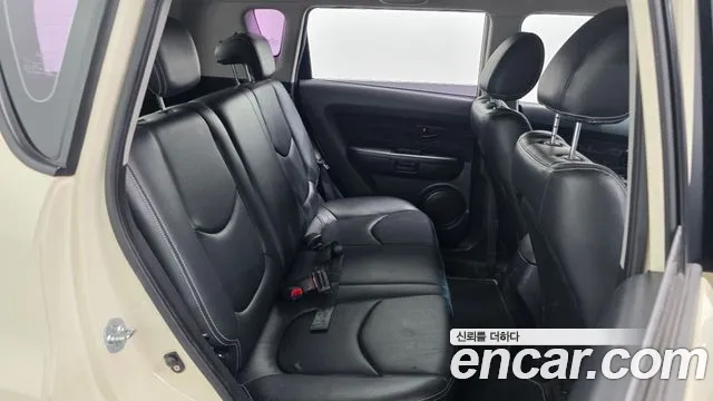 Kia Soul 2012 — фото 11