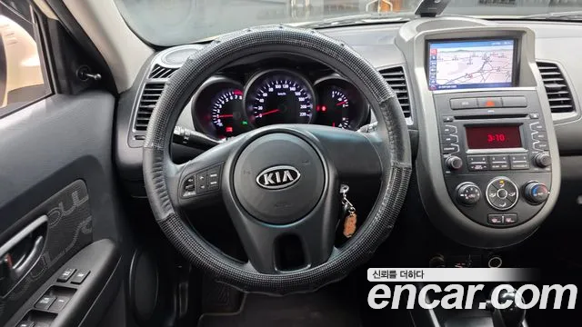 Kia Soul 2012 — фото 12