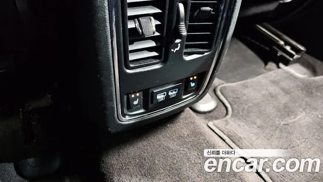 Jeep Cherokee 2016 — фото 18