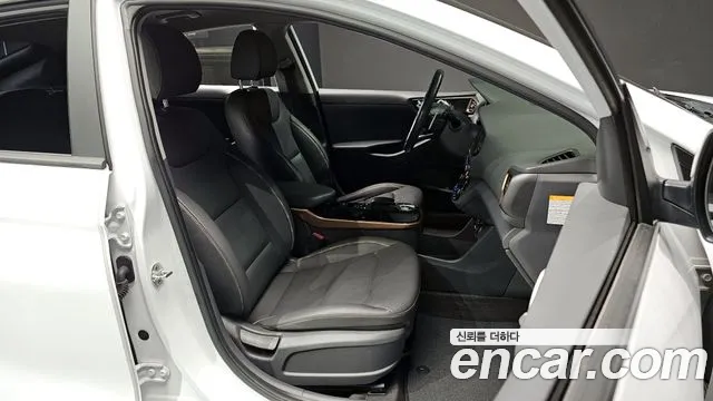 Hyundai Ioniq 2018 — фото 10