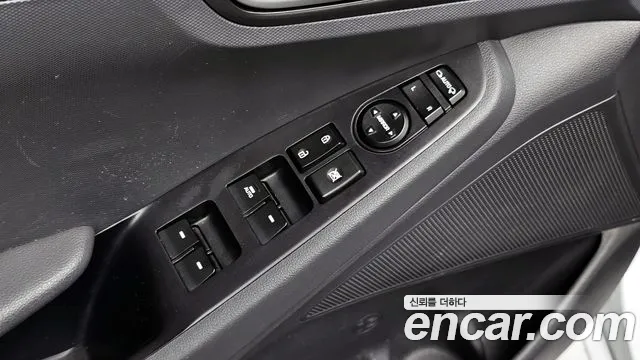 Hyundai Ioniq 2018 — фото 19