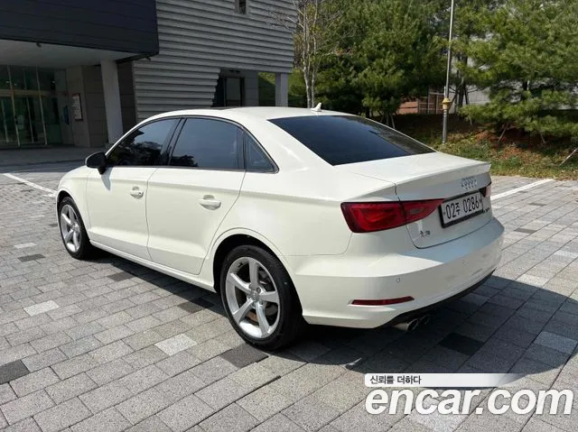 Audi A3 2015 — фото 4