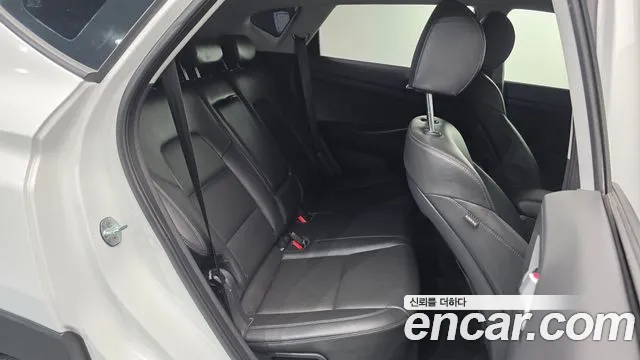 Hyundai Tucson 2020 — фото 12