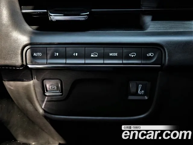 Cadillac Escalade 2021 — фото 14