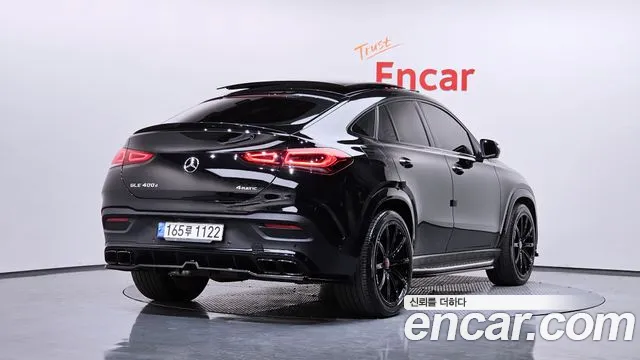 Mercedes-Benz GLE-Class 2021 — фото 2