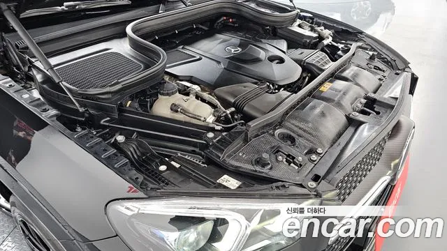 Mercedes-Benz GLE-Class 2021 — фото 6