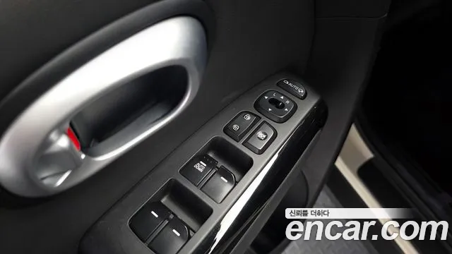 Kia Soul 2015 — фото 18