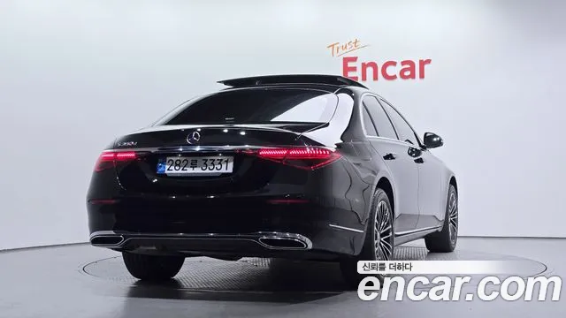 Mercedes-Benz S-Class 2022 — фото 2