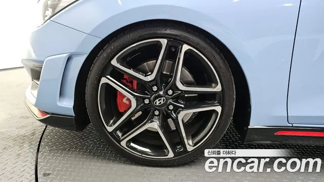 Hyundai Veloster 2019 — фото 5
