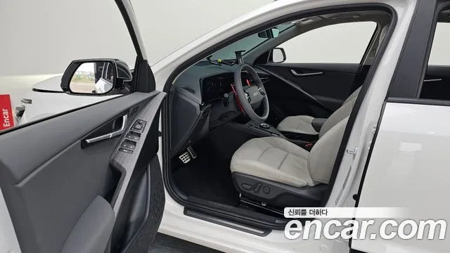 Kia Niro 2025 — фото 10