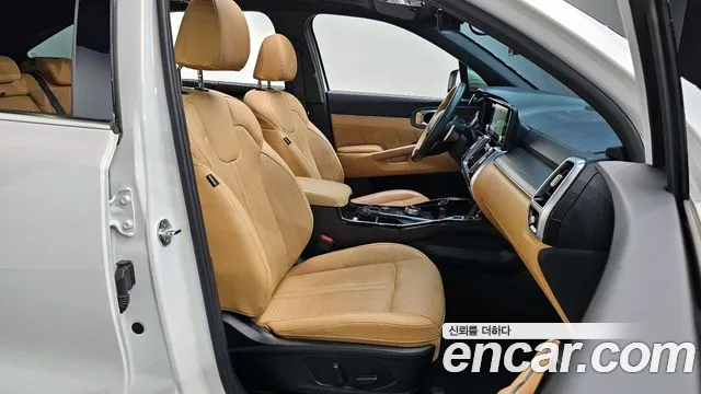 Kia Sorento 2022 — фото 10