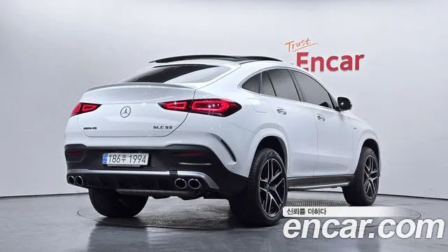 Mercedes-Benz GLE-Class 2022 — фото 2