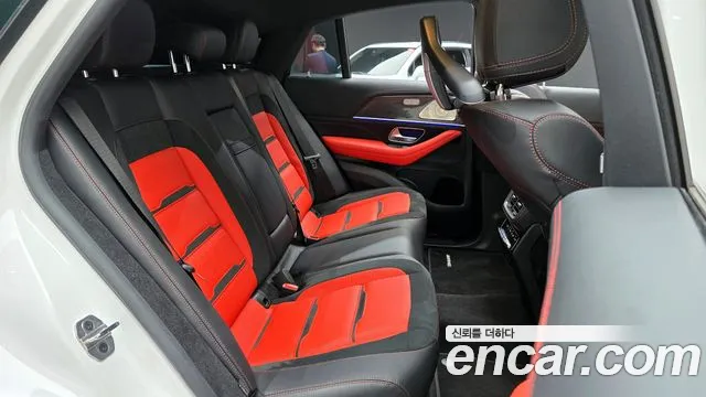 Mercedes-Benz GLE-Class 2022 — фото 12