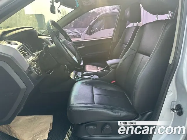 KG_Mobility_Ssangyong KORANDO 2017 — фото 10