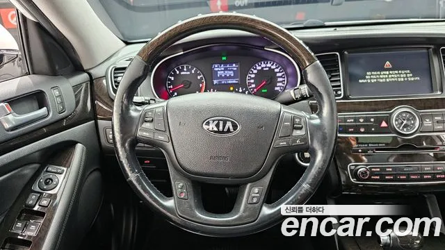 Kia K7 2013 — фото 13
