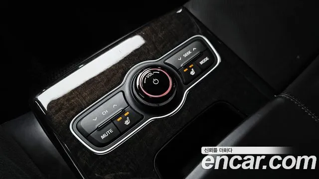 Kia K7 2013 — фото 17
