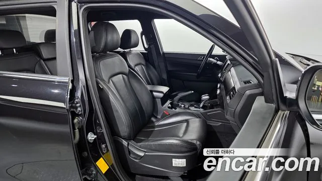 KG_Mobility_Ssangyong Rexton 2020 — фото 12
