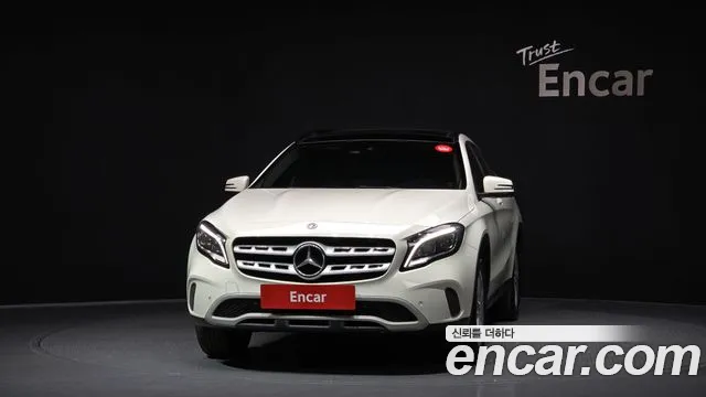 Mercedes-Benz GLA-Class 2018 — фото 3