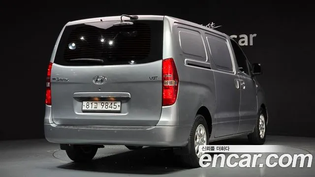 Hyundai Starex 2015 — фото 2