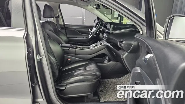 Hyundai Santafe 2021 — фото 12