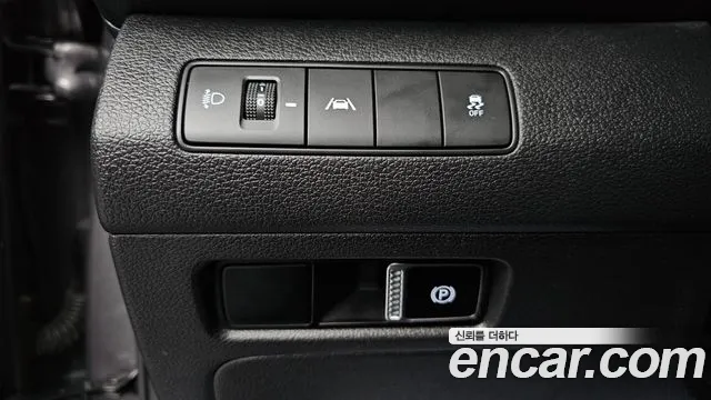 Hyundai Santafe 2021 — фото 13