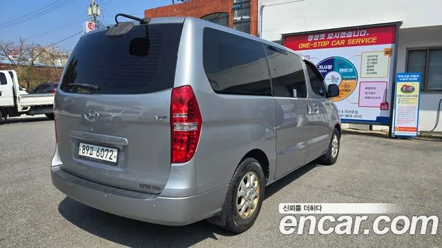 Hyundai Starex 2015 — фото 2
